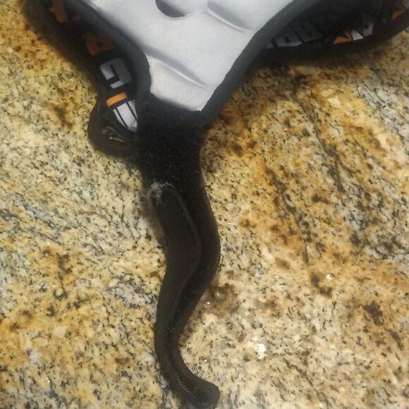 Game Breaker Washington Huskies Gray Soft Shell Helmet Adult Size XL - Picture 11 of 11